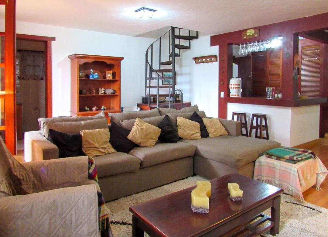 Chalet Chale Com Lareira E Wi-fi Em - Sp
